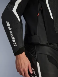 Alpinestars Gp Force V2 Leather Airflow Motorjas Black White 12><noscript><img width=