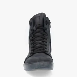 Forma Hyper Black><noscript><img width=