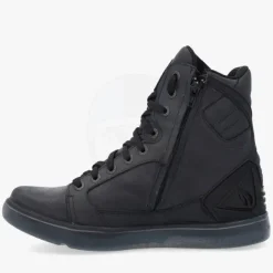 Forma Hyper Black><noscript><img width=
