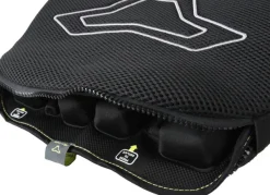 Macna Airseat DLX Black 101><noscript><img width=