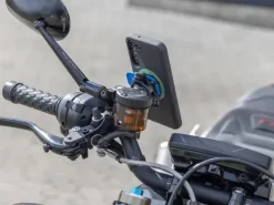 Quad Lock Brake/Clutch Master Cylinder Phone Mount Brake/Clutch Master Cylinder Phone Mount> Telefoonhouders